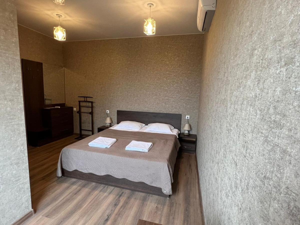 Lileo Apartman Kutaiszi Kültér fotó